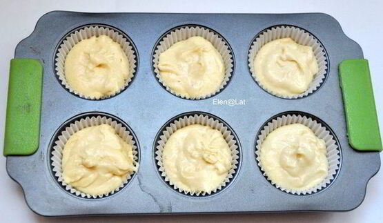 лимонные маффины с курдом и меренгой