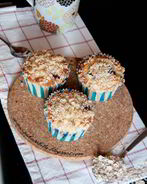 Маффины на йогурте с черникой и овсяными хлопьями