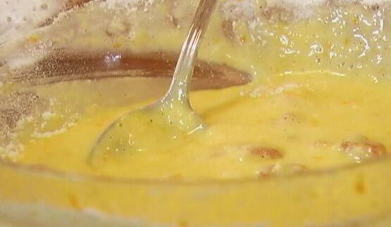 маффины с сухофруктами и фисташками