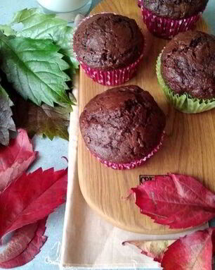 Шоколадные маффины с цукини