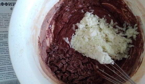 шоколадные маффины с цукини