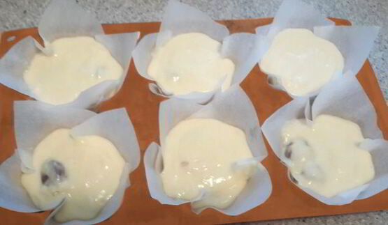 вишневые маффины со сливками