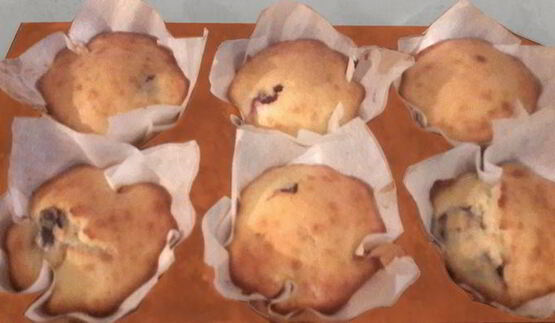 вишневые маффины со сливками