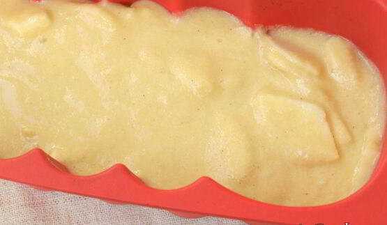 манник на кефире с яблоками