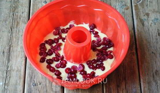 манник с вишней на кефире