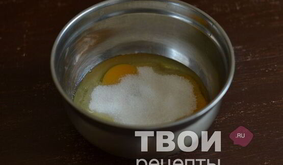 манник с яблоками