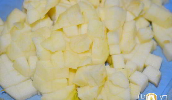 манник с яблоком