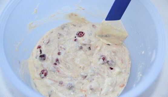 апельсиновые оладьи с клюквой