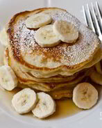 Банановые оладьи на молоке