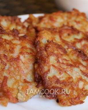 Кабачковые оладьи с колбасой