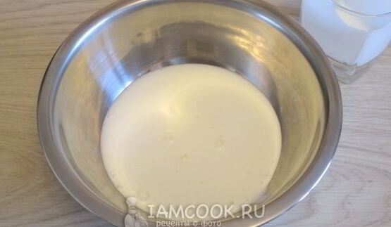 оладьи без яиц с ягодами