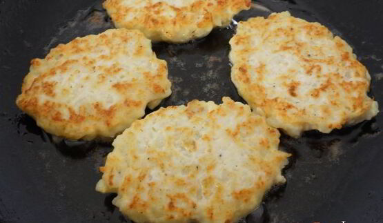 оладьи куриные с рисом