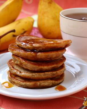 Оладьи с грушами и бананом