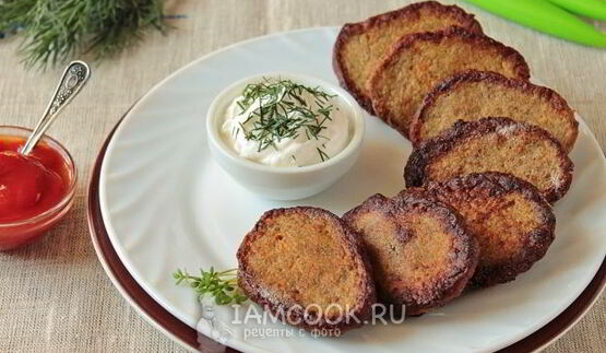 печеночные оладьи из говяжьей печени с морковью