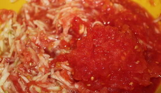 помидорно-кабачковые оладушки