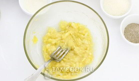 постные банановые оладьи