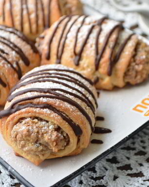 Ореховые рулетики из творожного теста