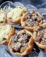 Открытые слойки с подосиновиками