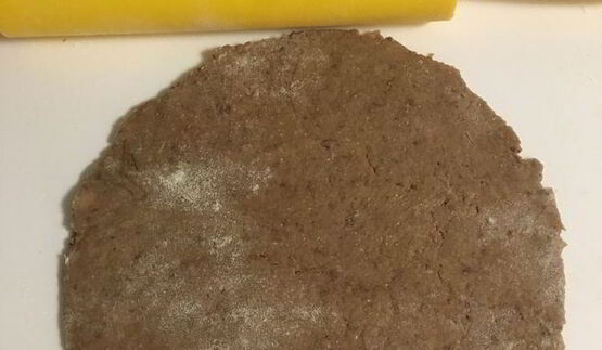 дважды малиновое печенье с персиком