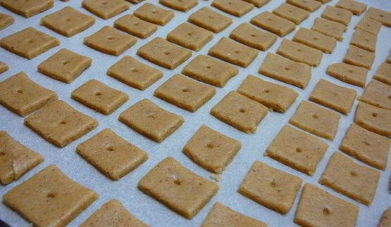 мини-крекеры с корицей