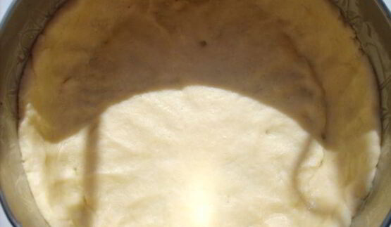 киш с кабачками и маслинами