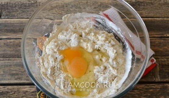 курники с курицей и картошкой на дрожжевом тесте