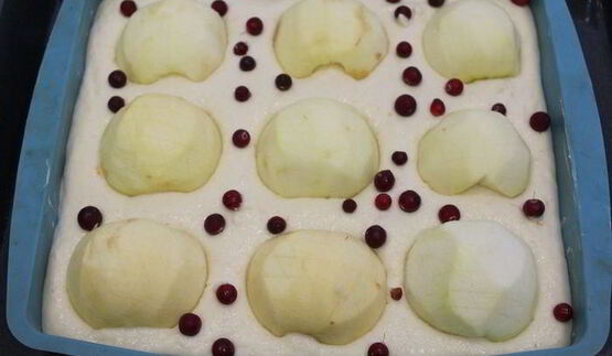 манный пирог с яблоками