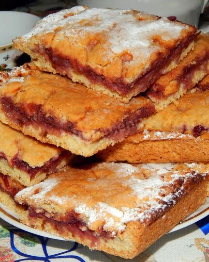 Рецепт песочного пирога с повидлом