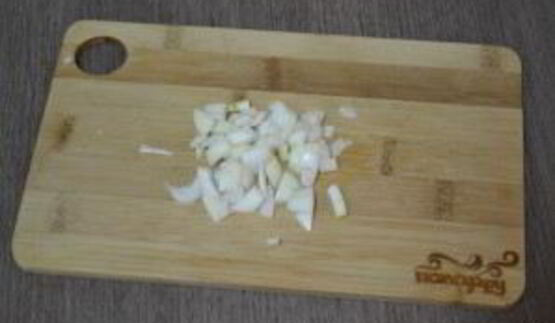 пирог мясной из слоеного теста