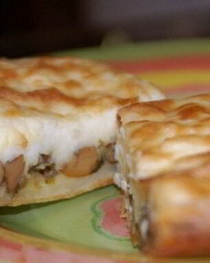 Пирог с грибами и картошкой