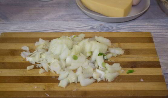 пирог с грибами и сыром