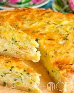 Пирог с луком и сыром