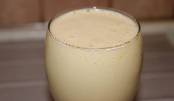 ржаной яблочный пирог с цукатами