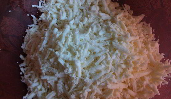 слоеный пирог с брынзой