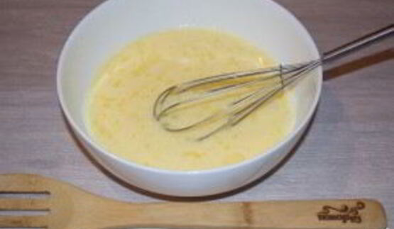 слоеный яблочный пирог