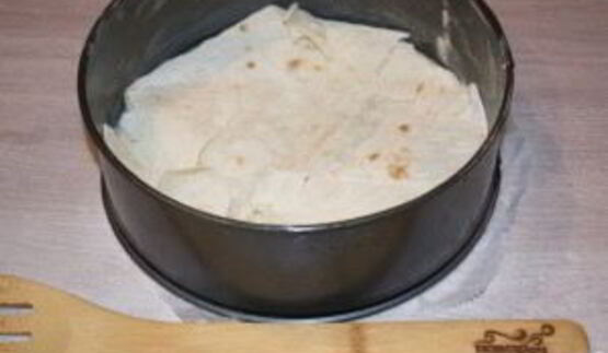 слоеный яблочный пирог