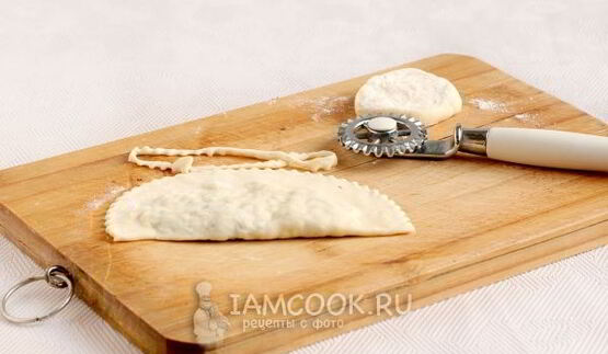 кутабы с творогом и зеленью