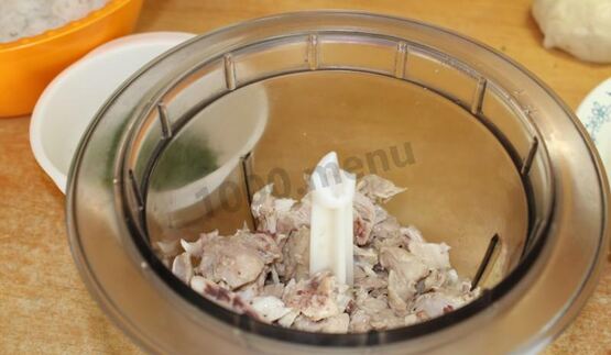 пирожки из готового дрожжевого теста с рисом