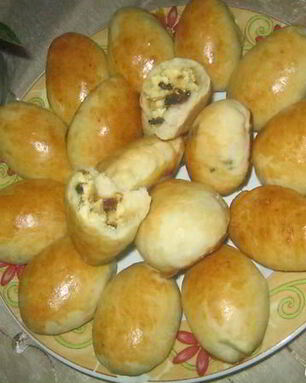 Пирожки с грибами, луком и яйцом