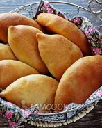 Пирожки с капустой и яйцом