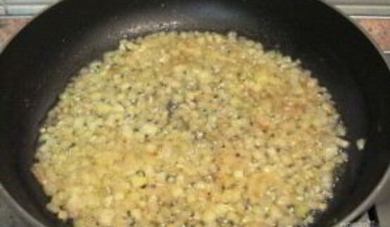 пирожки с капустой из слоеного теста