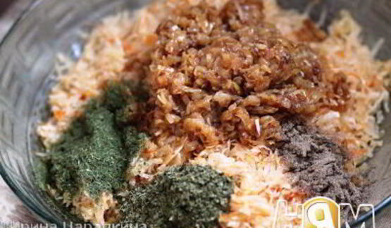 пирожки с квашеной капустой и белыми грибами