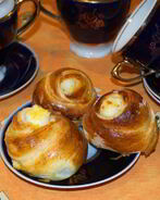 Пирожки с творогом из дрожжевого теста