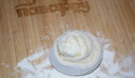 пирожки с творогом из дрожжевого теста