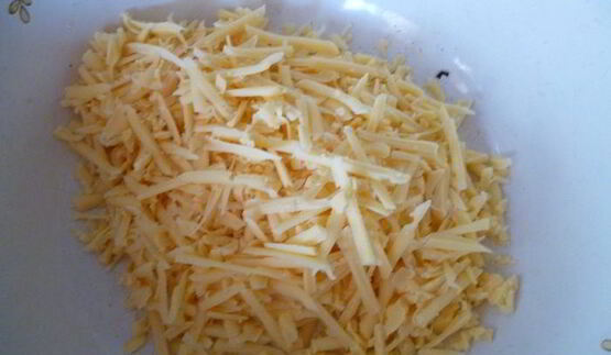 пирожки с вкусом пиццы из ленивого дрожжевого теста