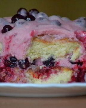 Бисквитное пирожное Ягодка