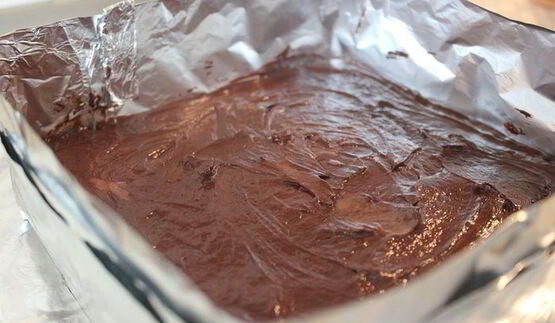 брауни с ганашом и шоколадным гляссажем