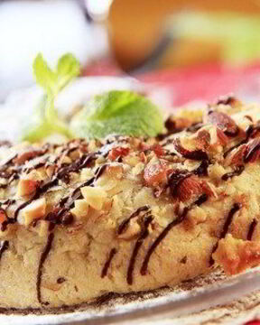 Миндальные пирожные с карамелью