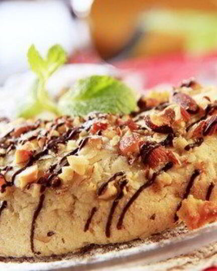 Рецепт миндальных пирожных с карамелью