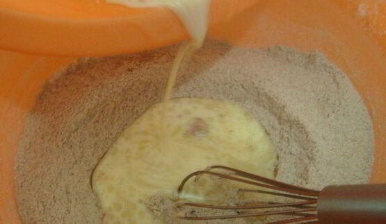 пирожное черно-белое наслаждение